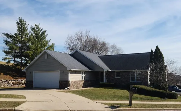 $483,000 | 301 Douglas Court, Barneveld, WI 53507