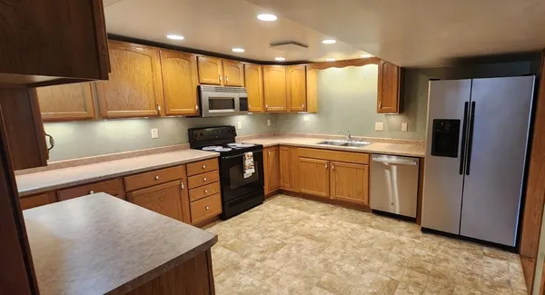 $483,000 | 301 Douglas Court, Barneveld, WI 53507