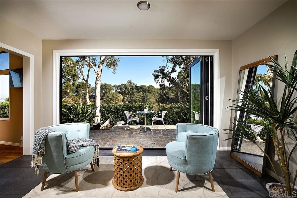 1340 Oribia Road Del Mar, CA 92014 - Photo 4 of 24 Gallery Image 4
