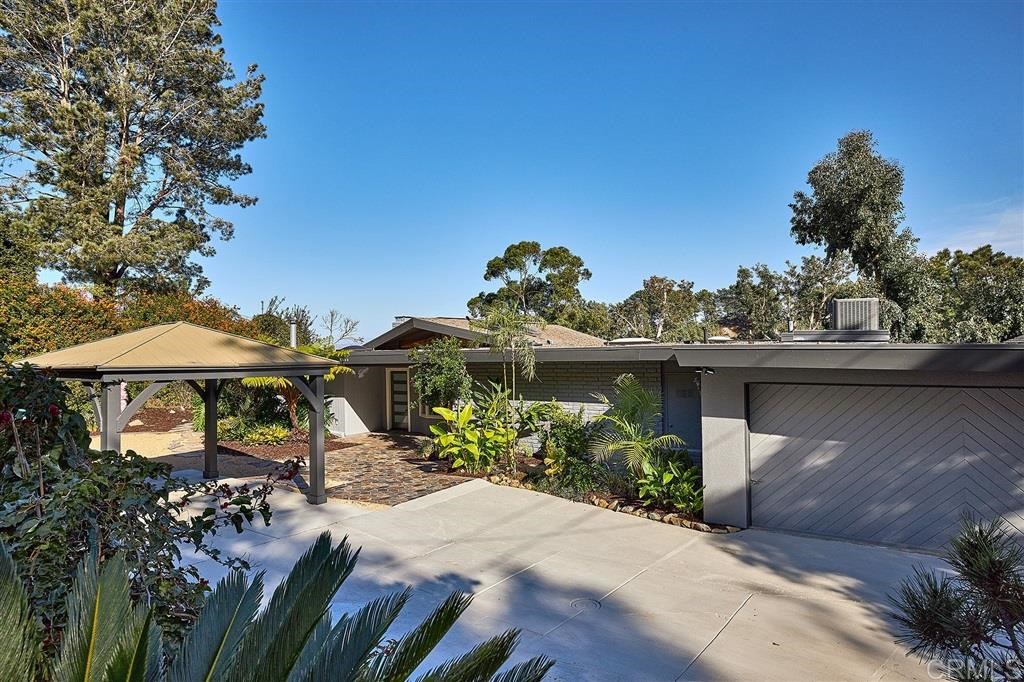 1340 Oribia Road Del Mar, CA 92014 - Photo 8 of 24 Gallery Image 8