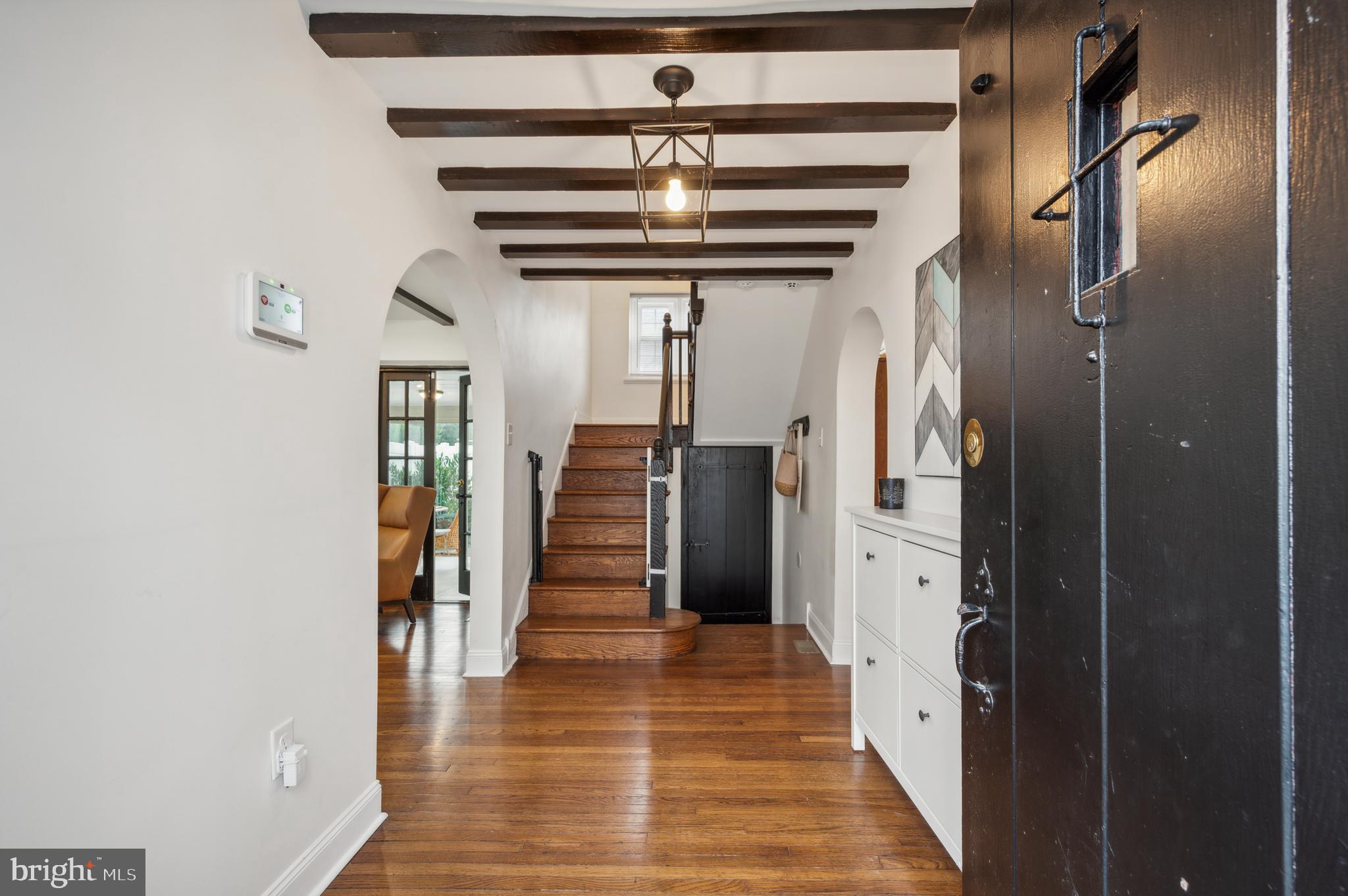 504 Gainsboro Road Drexel Hill, PA 19026 - Photo 3 of 24