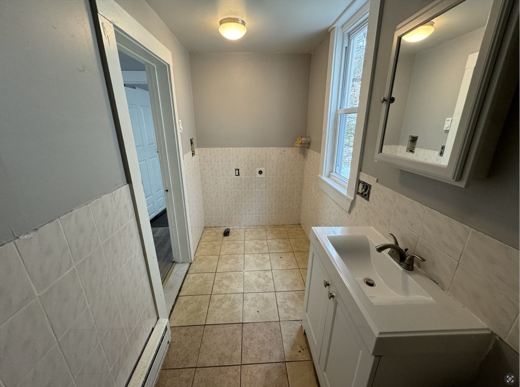 35 High Street, Unit 1 Haverhill, MA 01832 - Photo 16 of 16