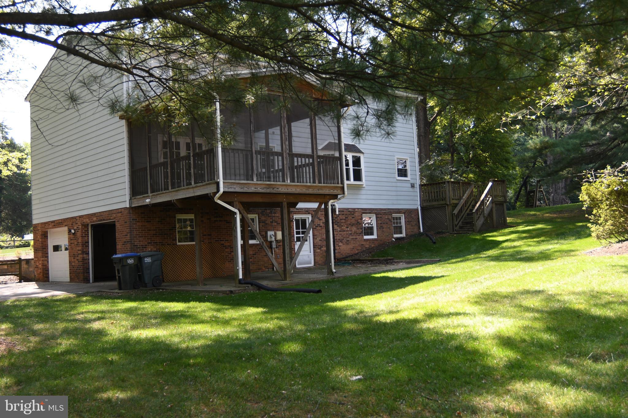 11318 Vale Road Oakton, VA 22124 - Photo 5 of 6