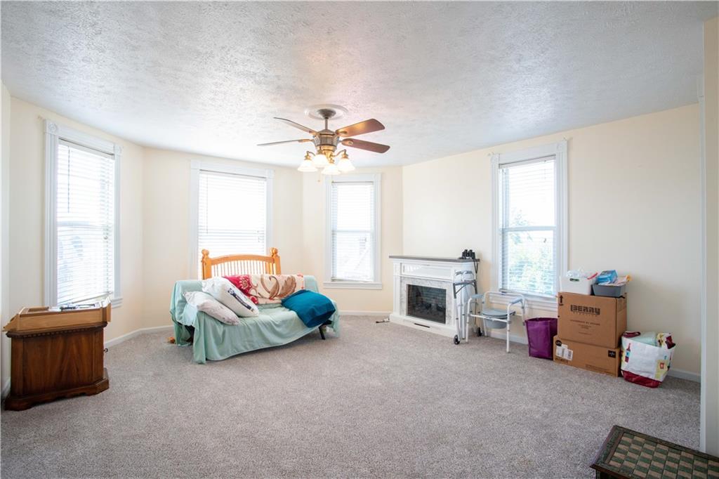 166 Pennsylvania Avenue Rochester, PA 15074 - Photo 20 of 29