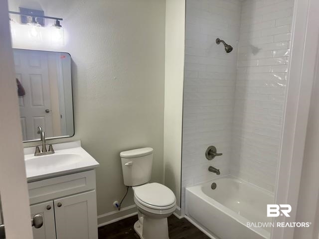 9481 Pinewood Avenue Elberta, AL 36530 - Photo 15 of 24 bathroom2