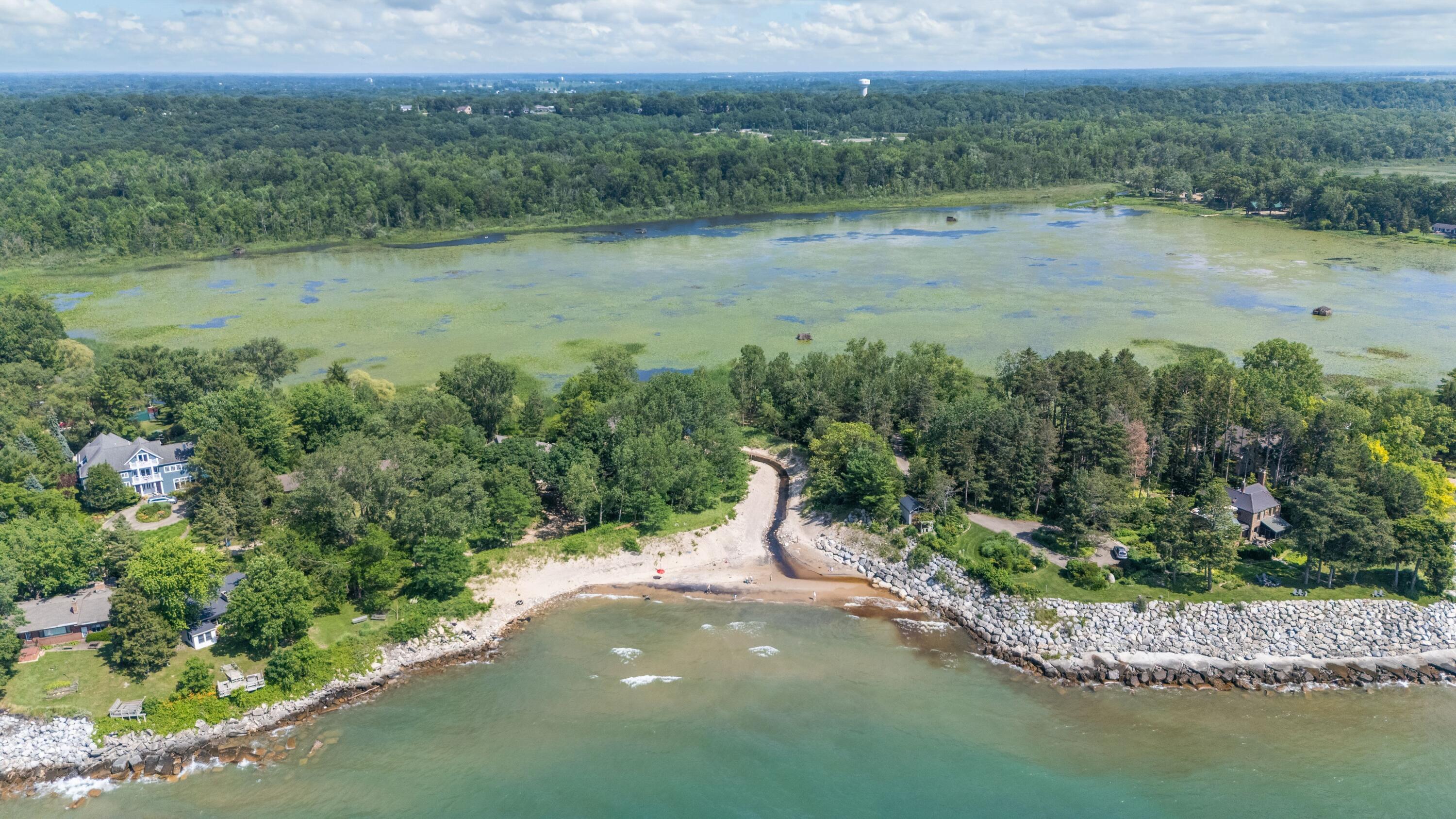 5501 Sunset Path Stevensville, MI 49127 - Photo 3 of 87 15DJI_20260707041149_0017_D