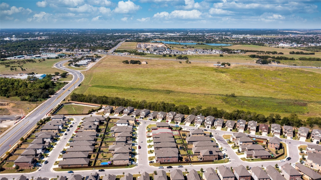 2950 East Old Settlers Boulevard, Unit 82 Round Rock, TX 78665 - Photo 29 of 31 a view of a city