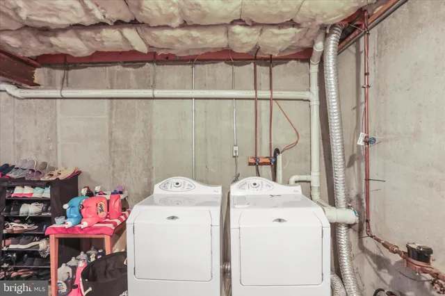 $345,000 | 202 Stephanie Drive, Easton, PA 18045