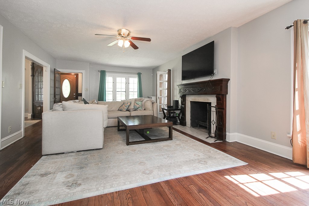 14410 Onaway Road Cleveland, OH 44120 - Photo 12 of 35