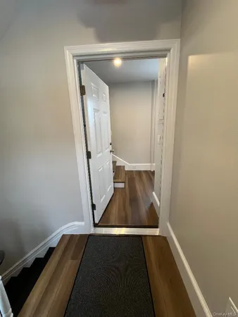 $3,300 | 19 Hudson Terrace, Unit 2ND FLOOR (WALKUP), Sleepy Hollow, NY 10591