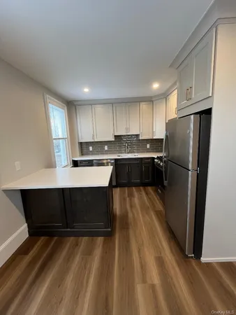 $3,300 | 19 Hudson Terrace, Unit 2ND FLOOR (WALKUP), Sleepy Hollow, NY 10591