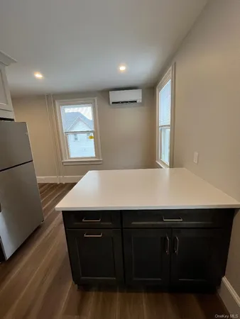 $3,300 | 19 Hudson Terrace, Unit 2ND FLOOR (WALKUP), Sleepy Hollow, NY 10591