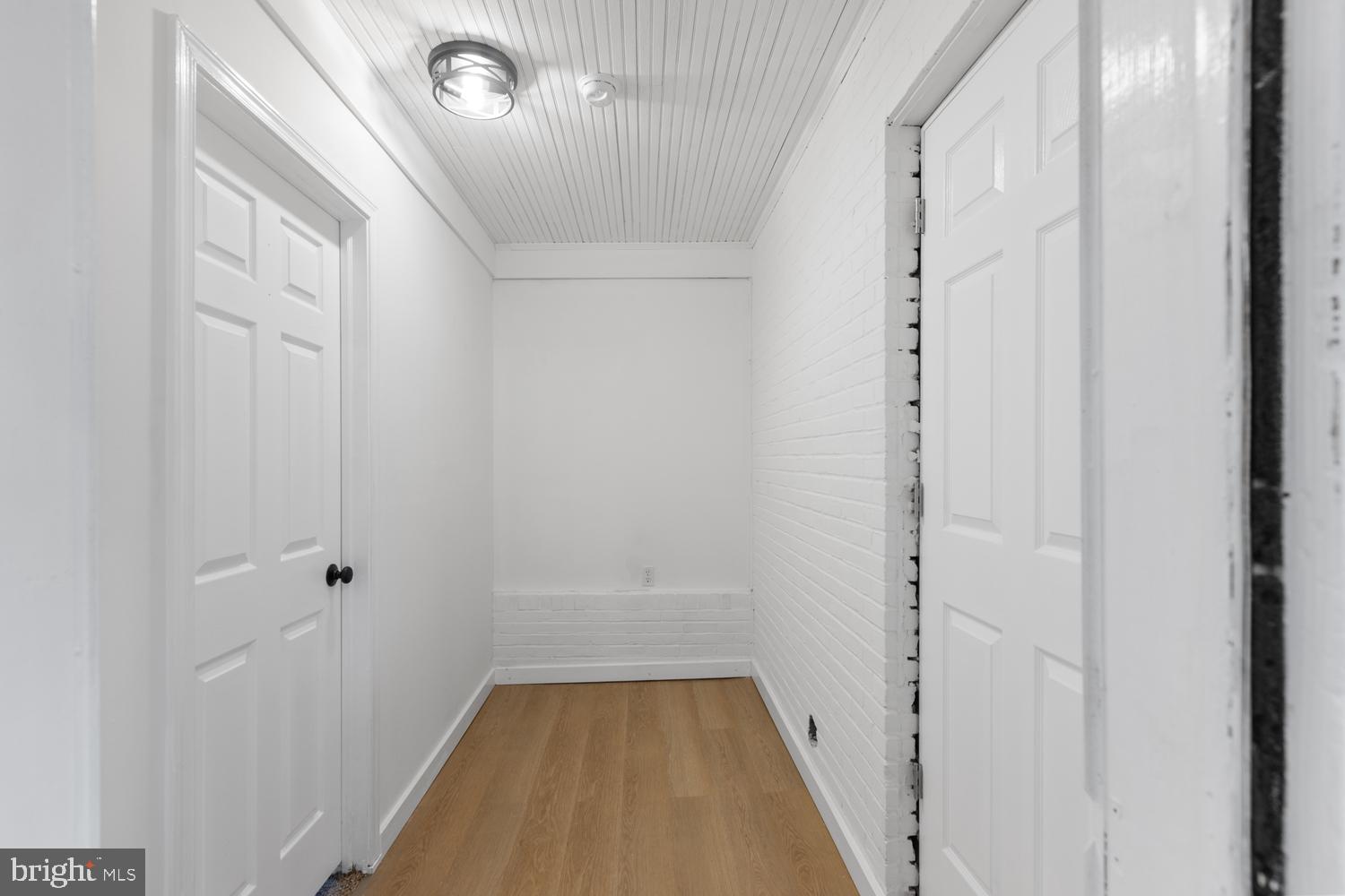 7 Cedarhurst Circle Lancaster, PA 17603 - Photo 9 of 24 a view of a hallway with wooden floor