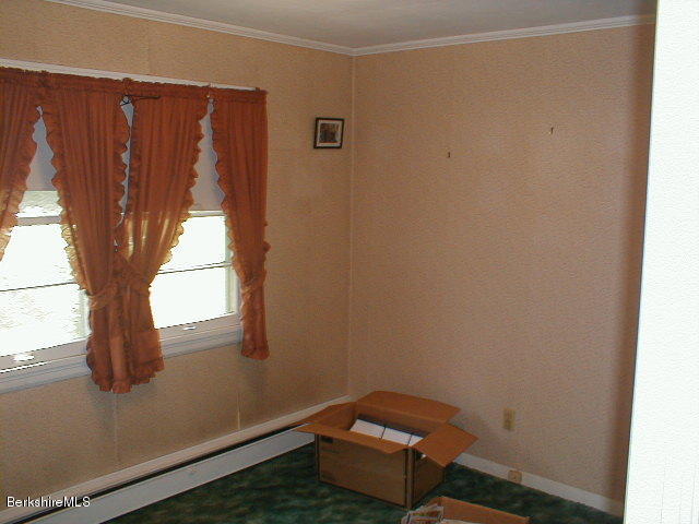 18 Edgemere Road Dalton, MA 01226 - Photo 6 of 10 bedroom
