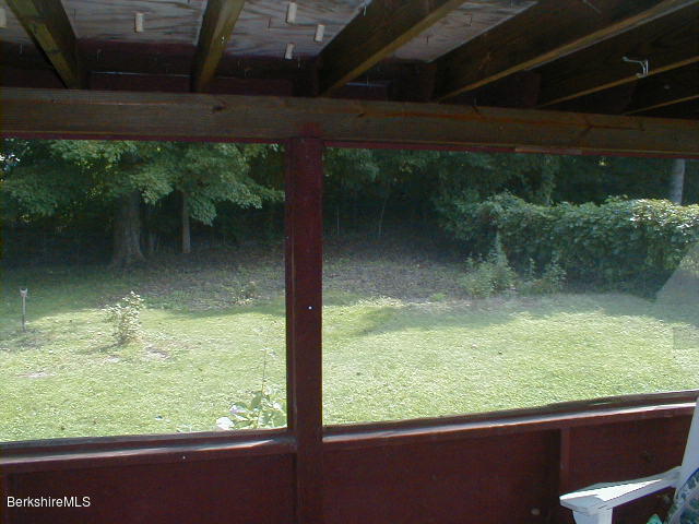 18 Edgemere Road Dalton, MA 01226 - Photo 9 of 10 screen room