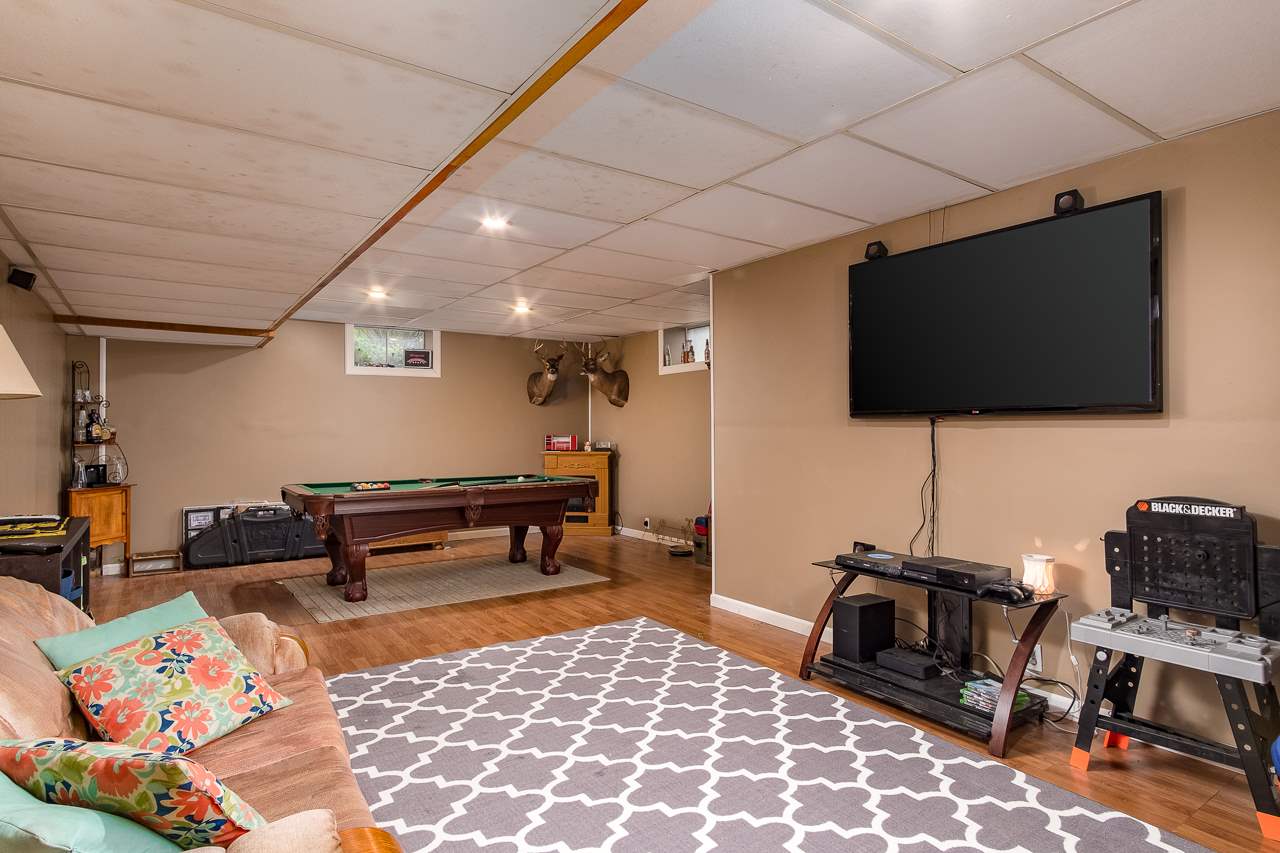 100 Nottingham Road Staunton, VA 24401 - Photo 43 of 50 a bedroom with furniture and a flat screen tv