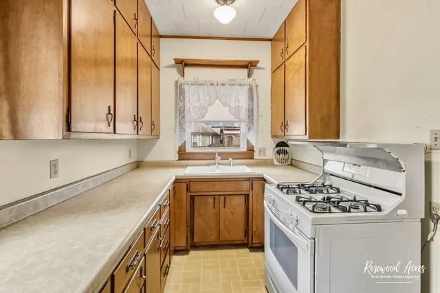 $199,900 | 123 East Park Street, Chebanse, IL 60922