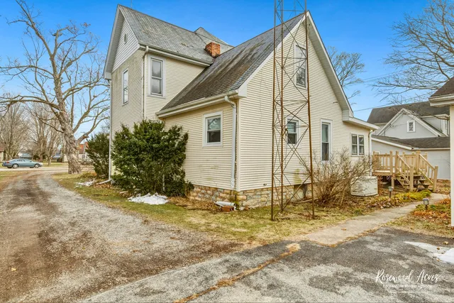 $199,900 | 123 East Park Street, Chebanse, IL 60922