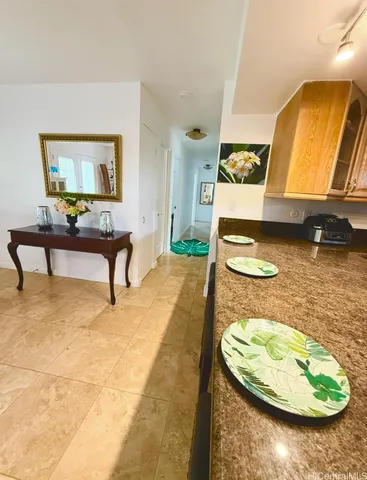 $1,525,000 | 607 Kealahou Street, Honolulu, HI 96825