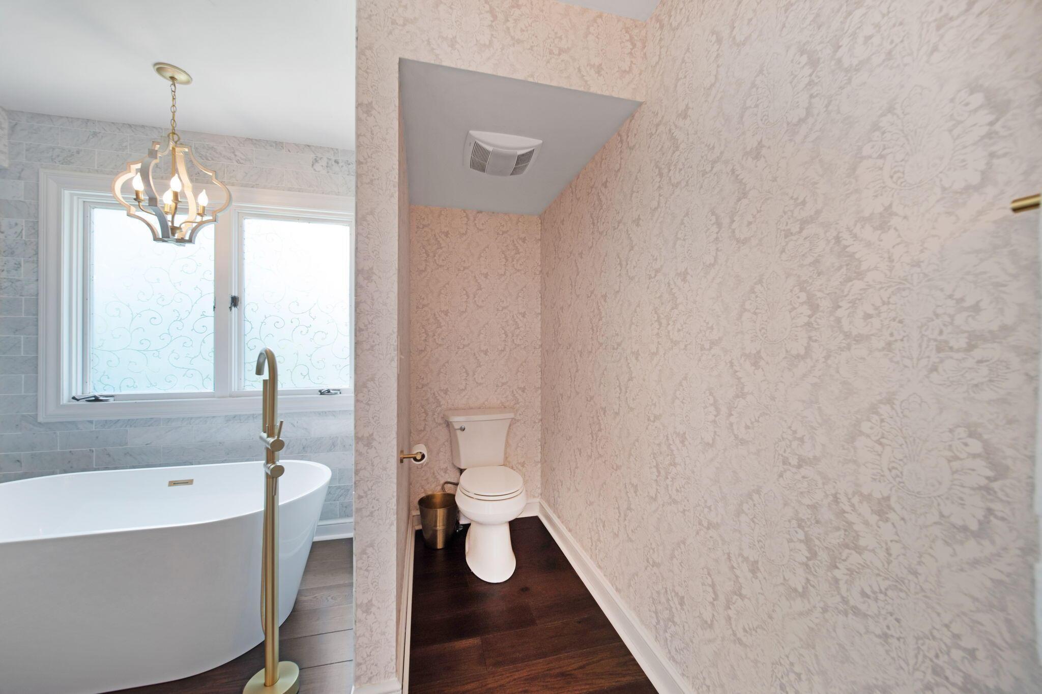 5569 Dublin Road Dublin, OH 43017 - Photo 39 of 75 Owner's Ensuite
