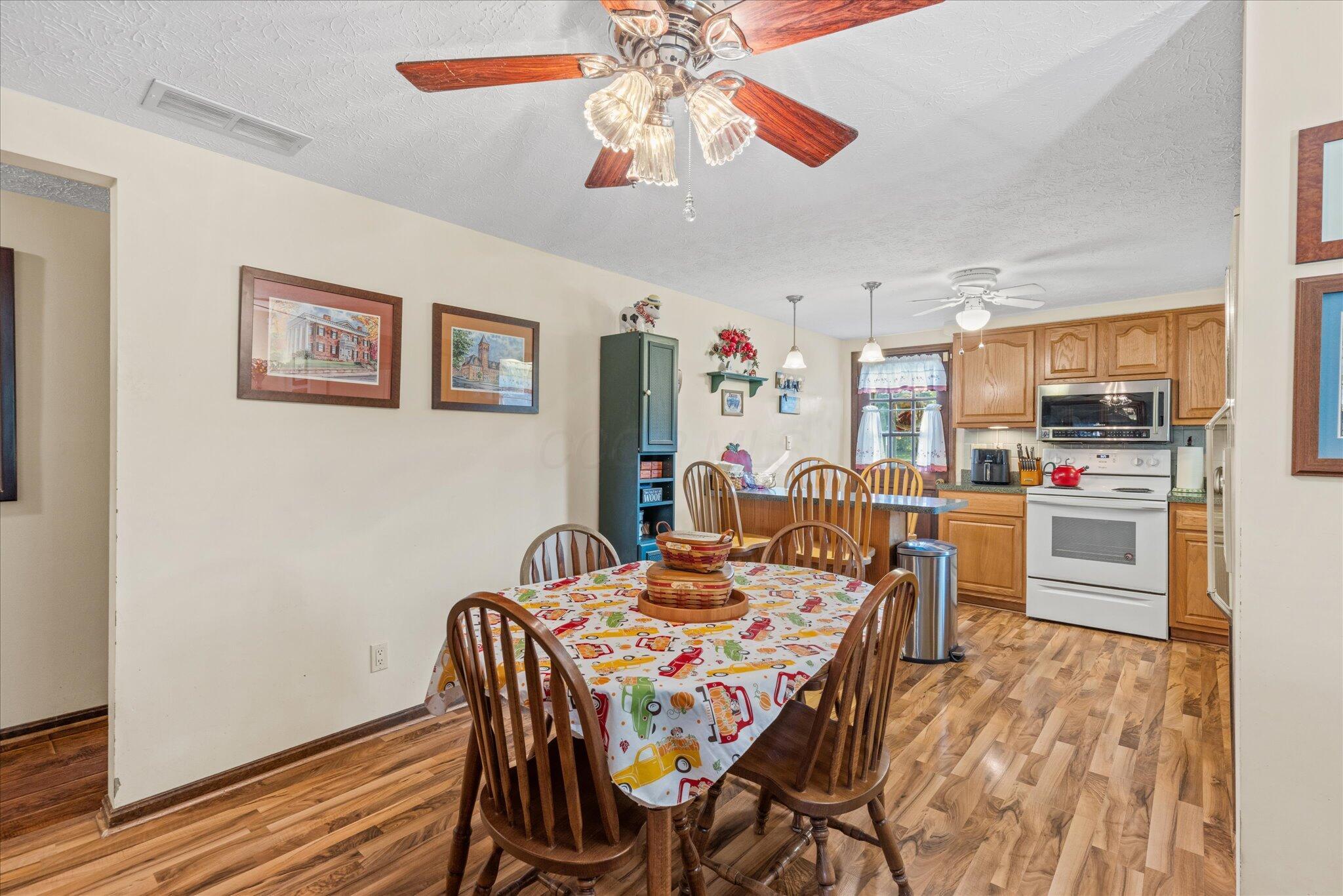 980 Coonpath Road Northeast Lancaster, OH 43130 - Photo 10 of 37 1000005222