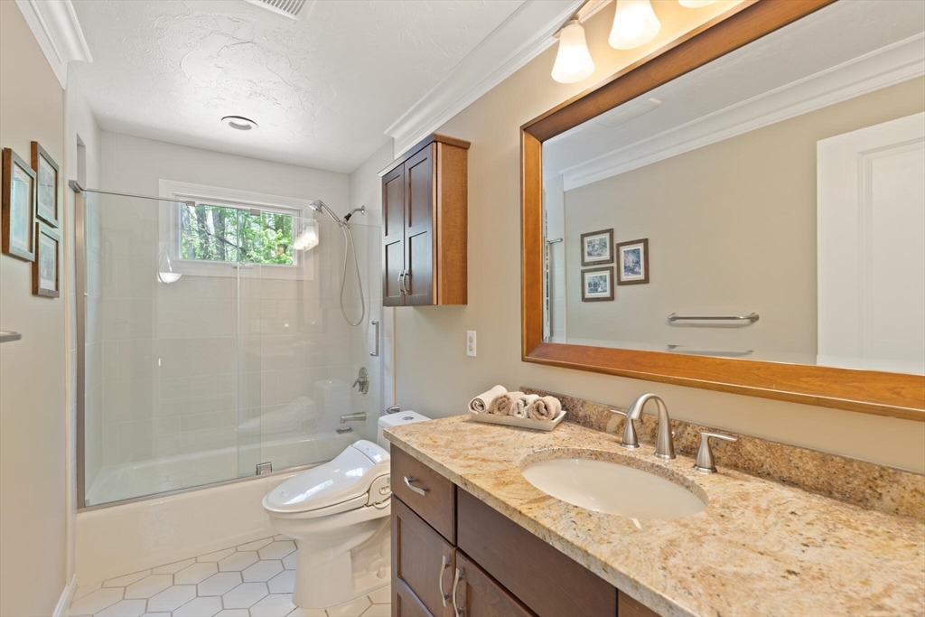 53 Hollytree Road Stoughton, MA 02072 - Photo 19 of 33 Gallery Image 19