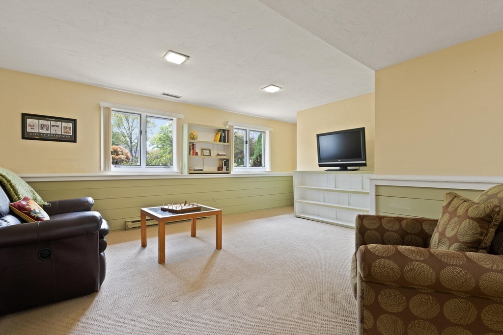53 Hollytree Road Stoughton, MA 02072 - Photo 21 of 33 Gallery Image 21
