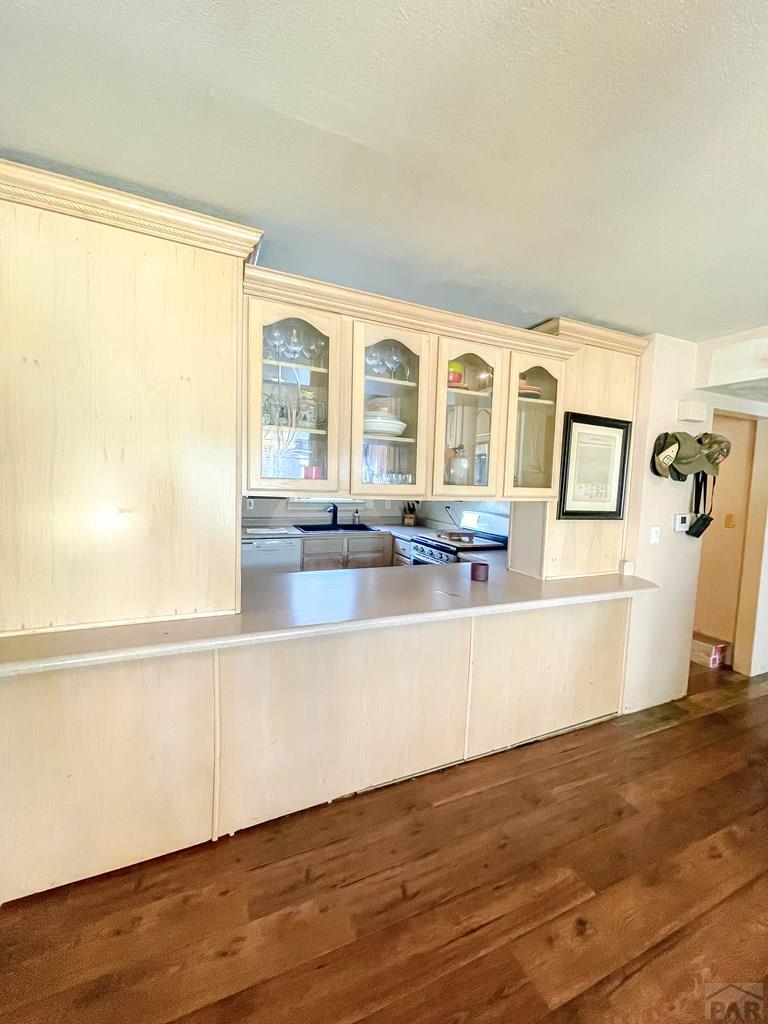 2117 Raton Avenue La Junta, CO 81050 - Photo 7 of 17