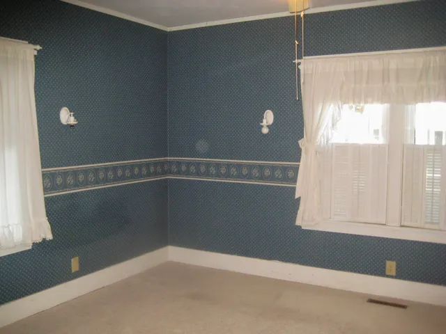 $240,000 | 523 South Michigan Street, Prairie du Chien, WI 53821