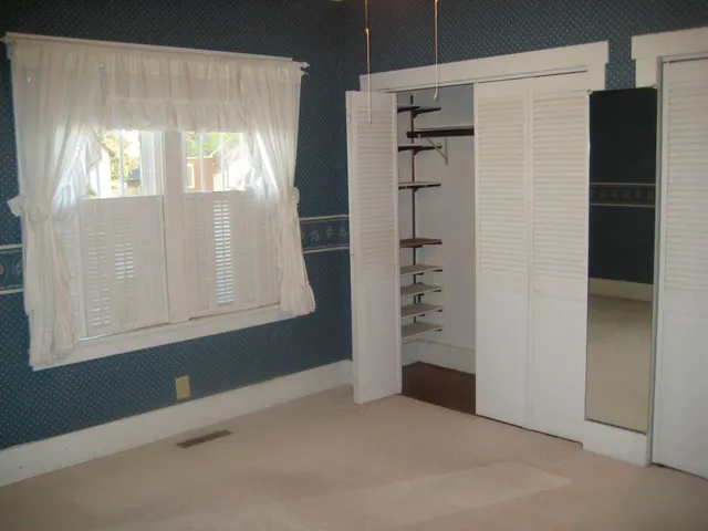 $240,000 | 523 South Michigan Street, Prairie du Chien, WI 53821