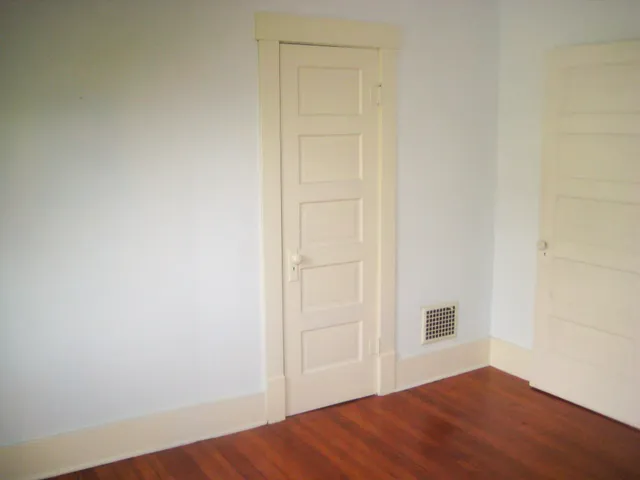 $240,000 | 523 South Michigan Street, Prairie du Chien, WI 53821