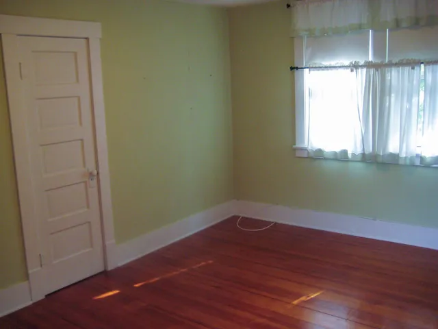 $240,000 | 523 South Michigan Street, Prairie du Chien, WI 53821