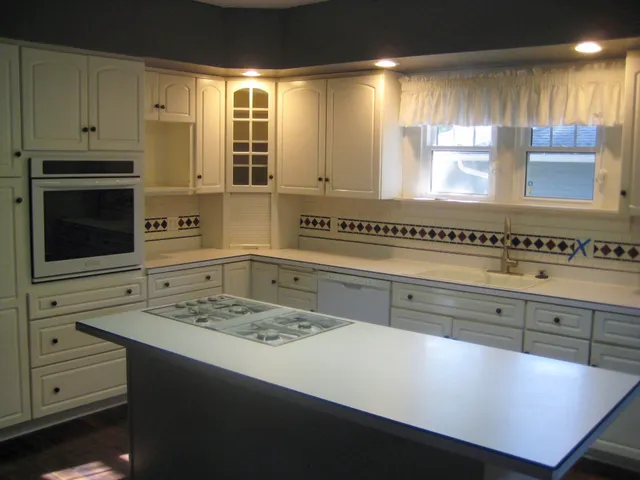 $240,000 | 523 South Michigan Street, Prairie du Chien, WI 53821