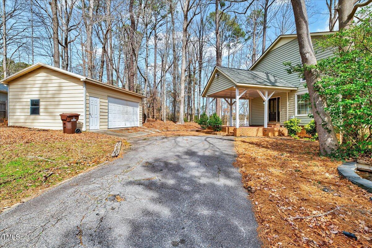 914 Mulberry Road Clayton, NC 27520 - Photo 3 of 51 40-914 Mulberry Rd-40
