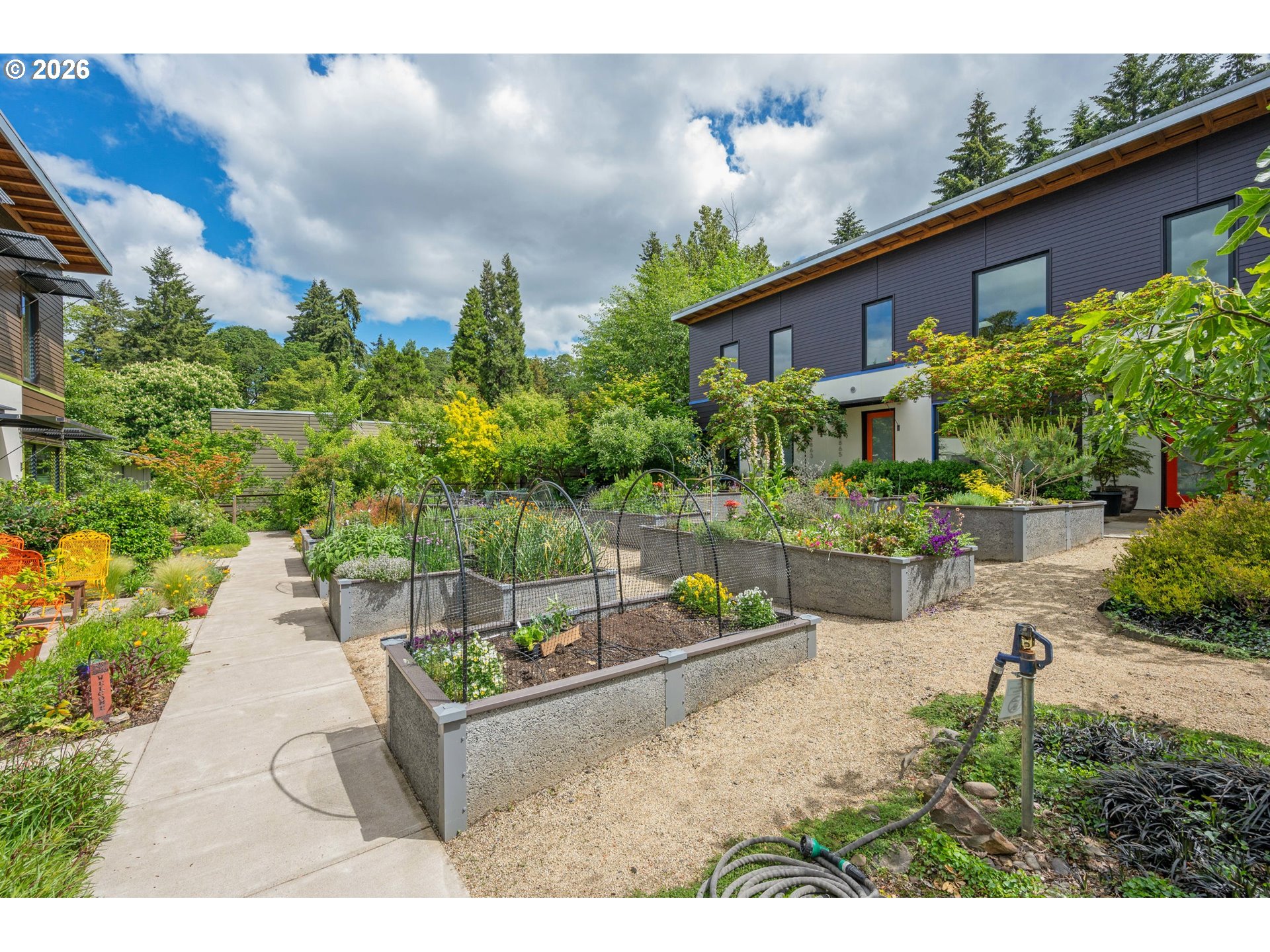 2847 Friendly Street Eugene, OR 97405 - Photo 41 of 43