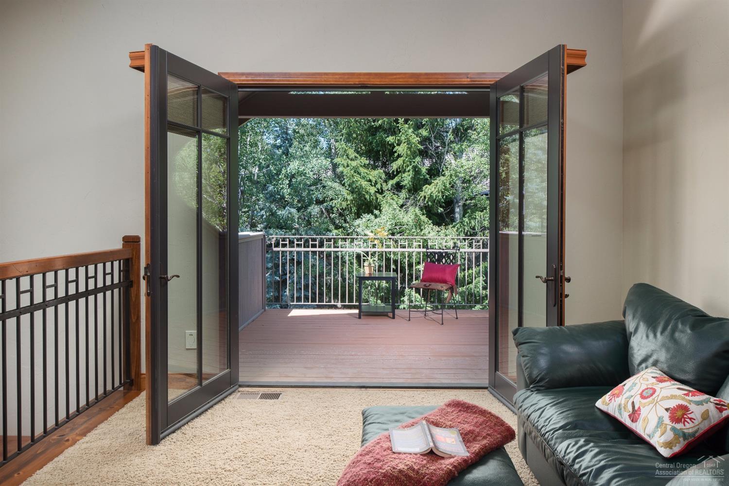 18015 North Course Lane Sunriver, OR 97707 - Photo 12 of 17 Additional Photo