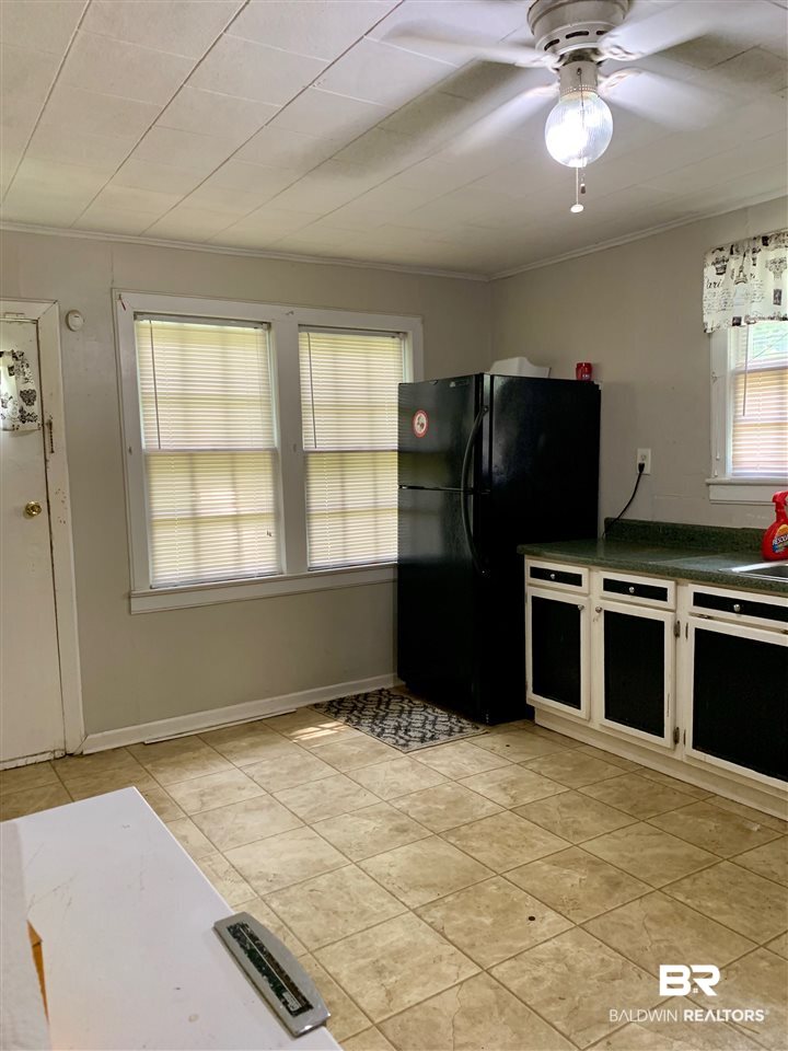 263 Fox Street Mobile, AL 36611 - Photo 7 of 12