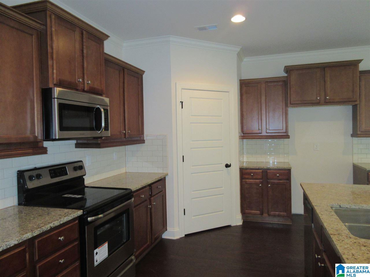 7232 Poston Road Trussville, AL 35173 - Photo 4 of 16