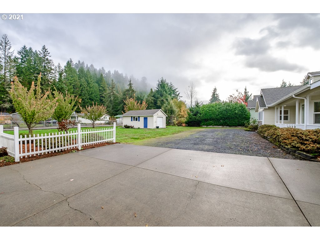 549 Mountain View Road Sweet Home, OR 97386 - Photo 19 of 26 Gallery Image 19
