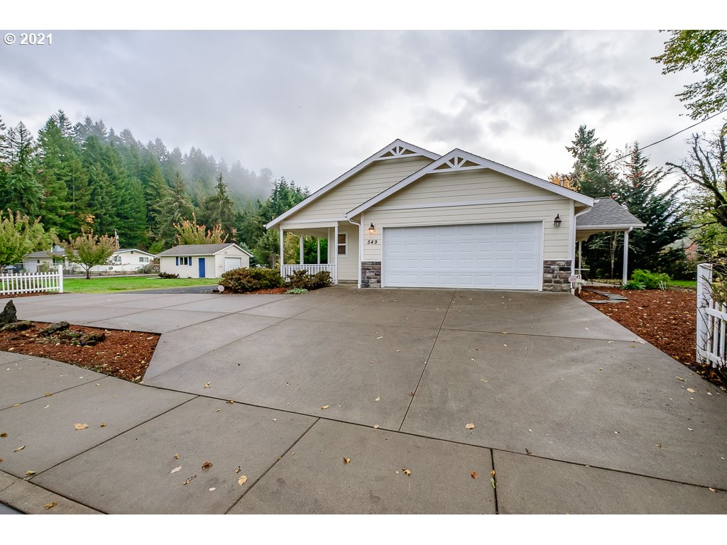 549 Mountain View Road Sweet Home, OR 97386 - Photo 20 of 26 Gallery Image 20