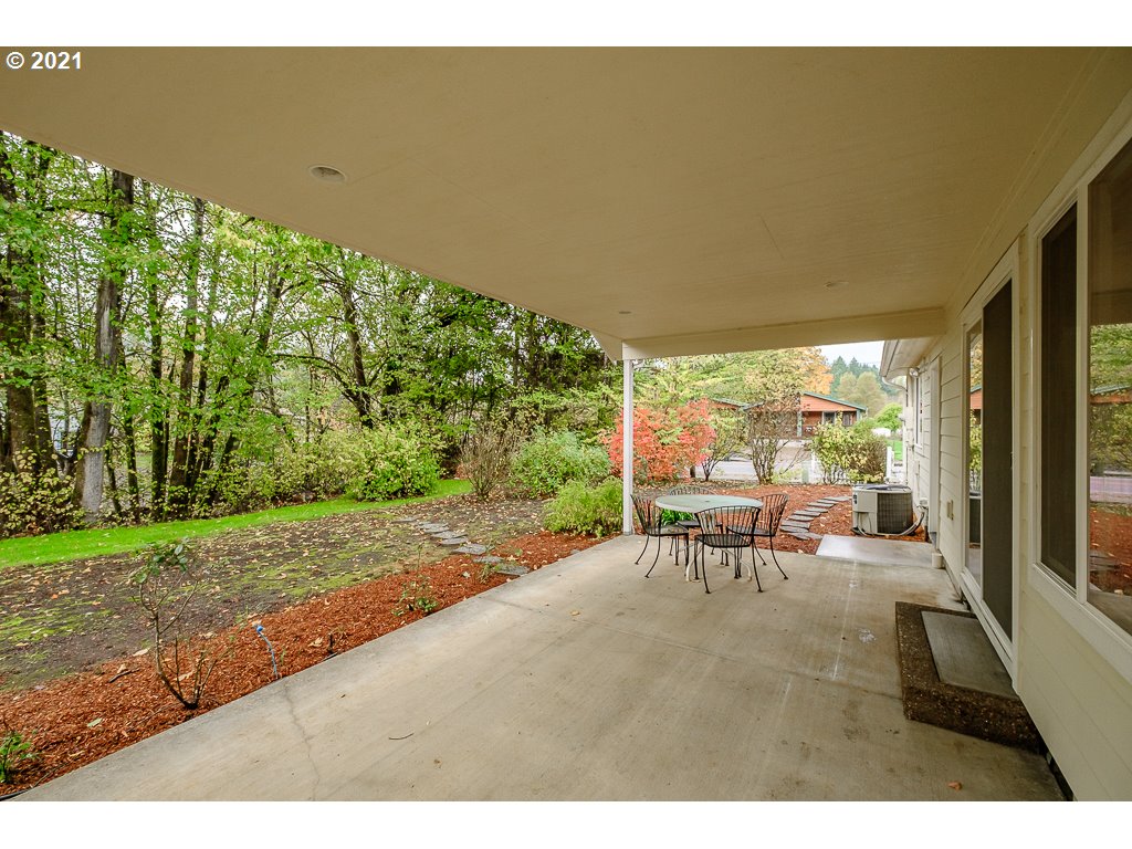 549 Mountain View Road Sweet Home, OR 97386 - Photo 21 of 26 Gallery Image 21