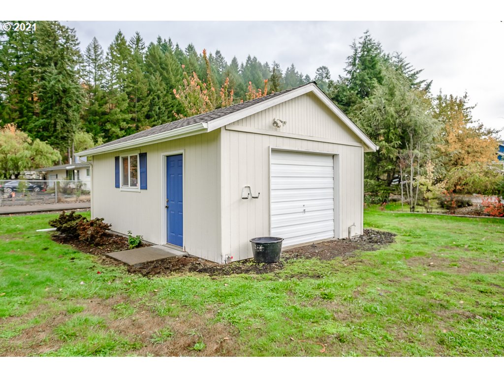 549 Mountain View Road Sweet Home, OR 97386 - Photo 26 of 26 Gallery Image 26