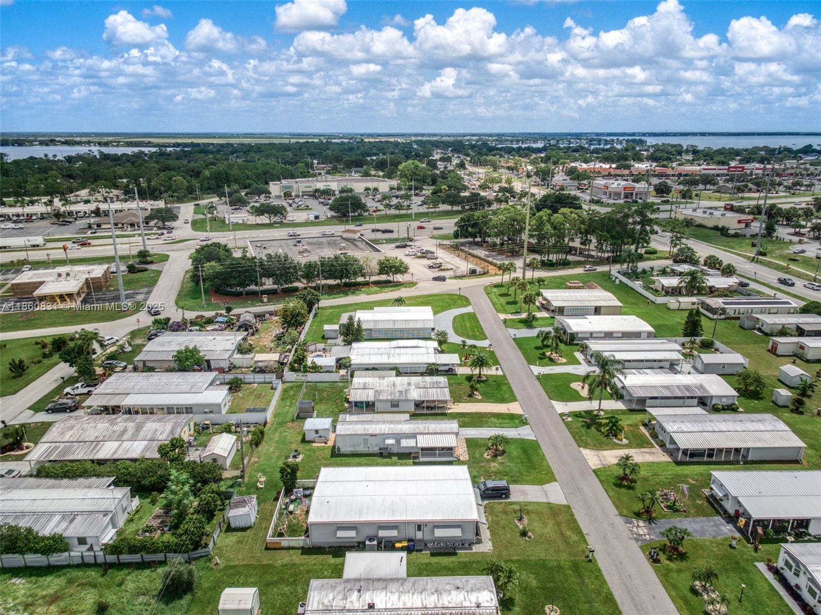 3208 Delaware Avenue Sebring, FL 33870 - Photo 31 of 37 a view of a city