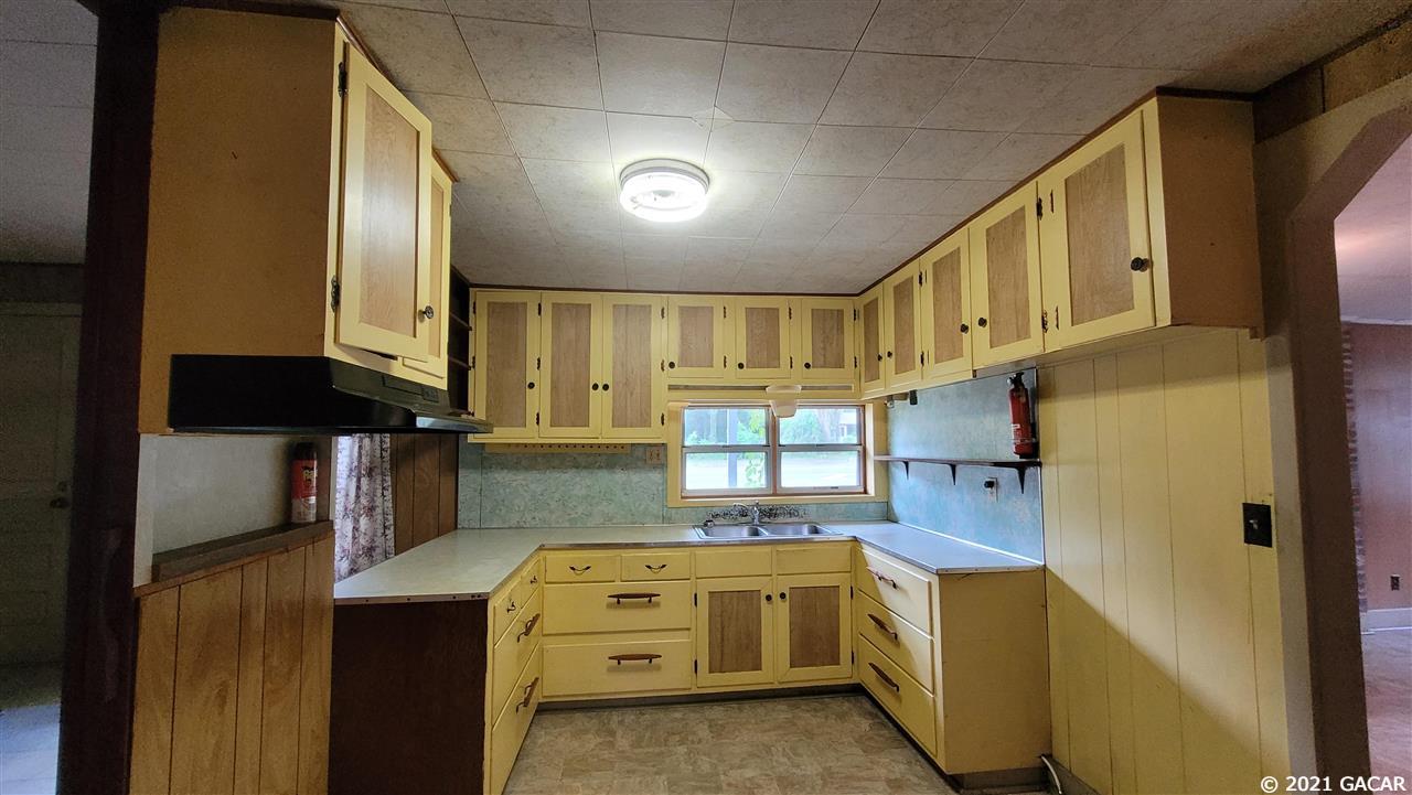 26206 West Newberry Road Newberry, FL 32669 - Photo 4 of 19 Gallery Image 4