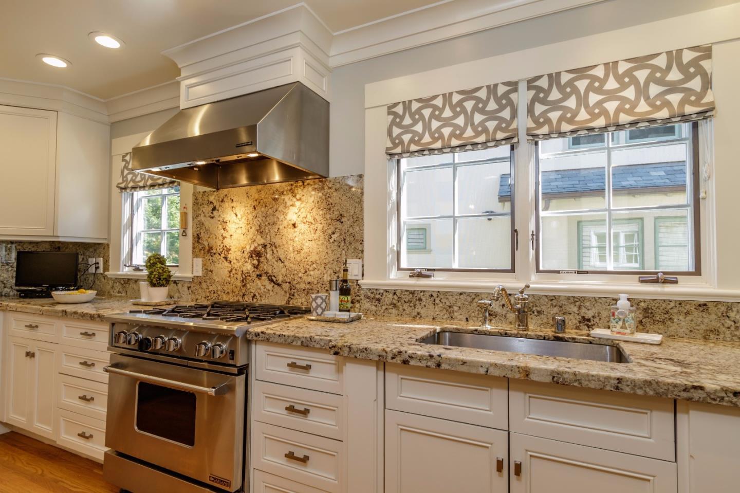 1610 Chapin Avenue Burlingame, CA 94010 - Photo 17 of 52