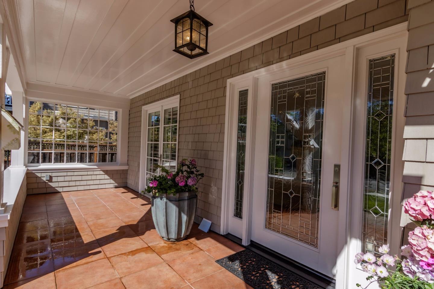 1610 Chapin Avenue Burlingame, CA 94010 - Photo 5 of 52