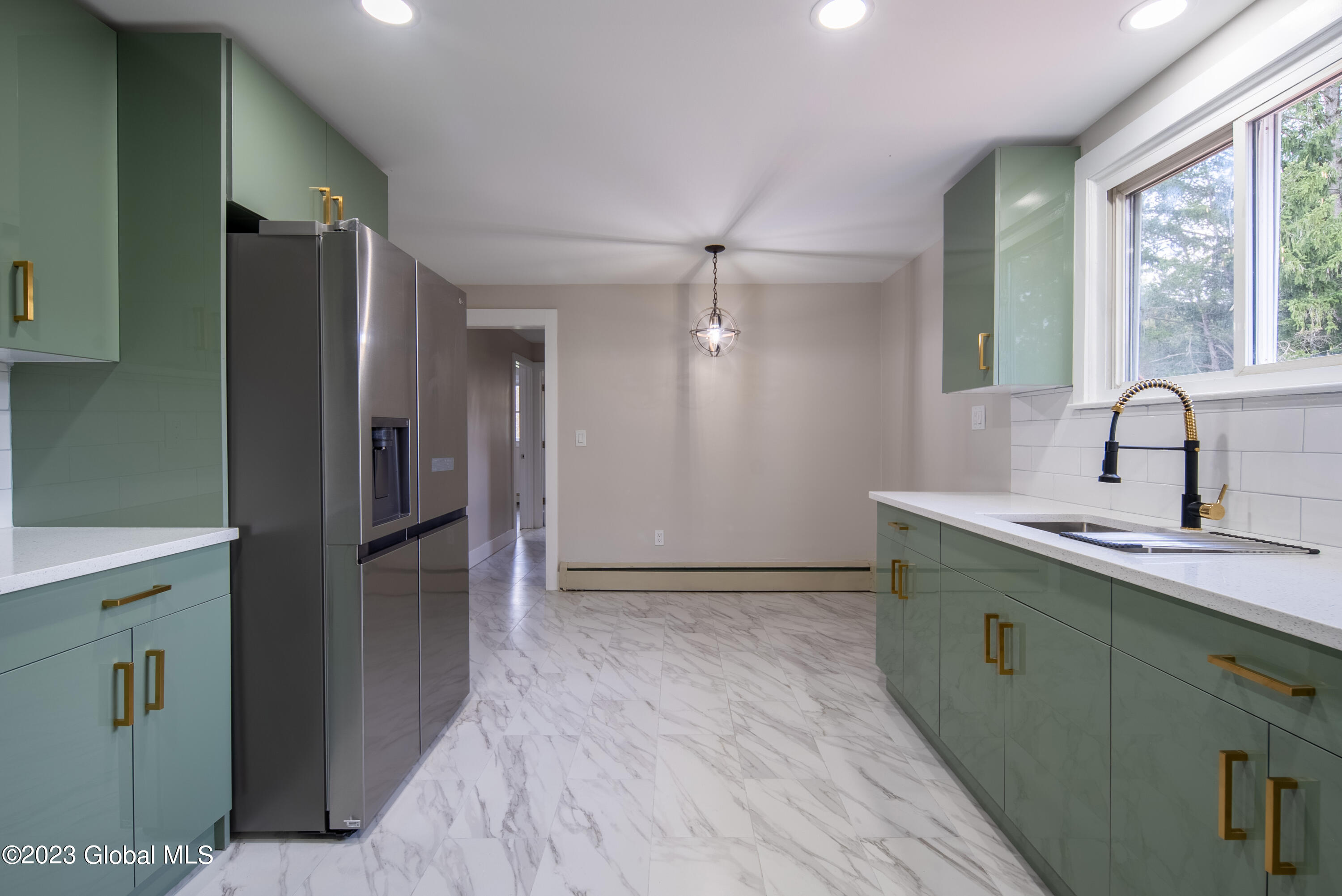 166 Blue Barns Road Clifton Park, NY 12027 - Photo 6 of 43 007