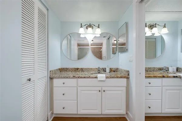 $244,000 | 303 Wexford Terrace, Unit 183, Venice, FL 34293