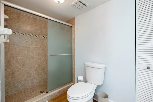 $244,000 | 303 Wexford Terrace, Unit 183, Venice, FL 34293
