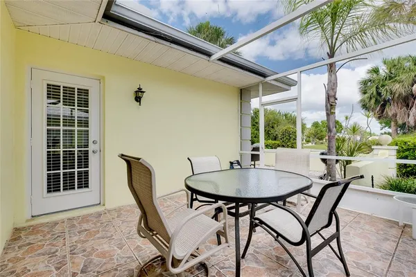 $244,000 | 303 Wexford Terrace, Unit 183, Venice, FL 34293